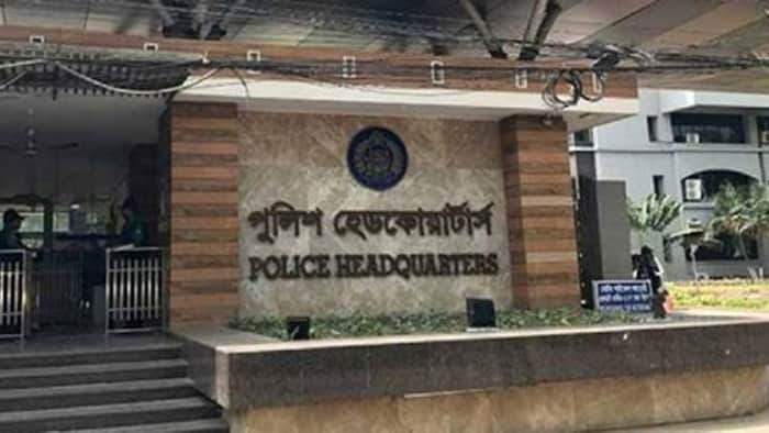 মেডিকেল ছাত্রীর পাশে দাঁড়ালো পুলিশ