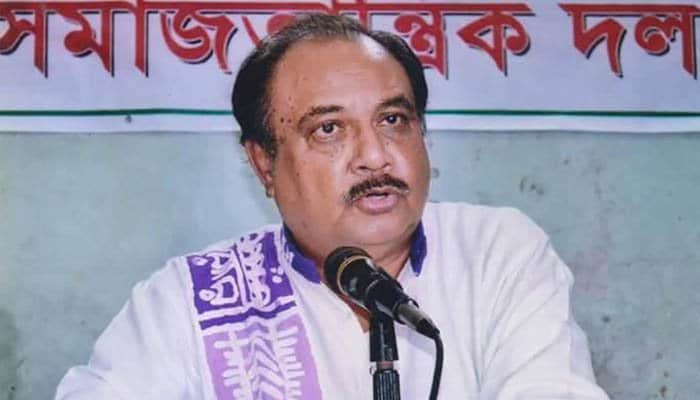 স্বাস্থ্য খাত দীর্ঘদিন ধরে দুরারোগ্য ব্যাধিতে আক্রান্ত