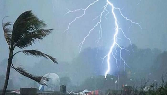 দেশের আট অঞ্চলে বজ্রসহ ভারী বর্ষণের সম্ভাবনা