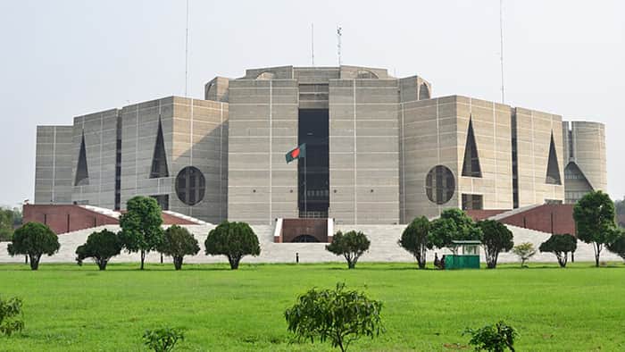 মন্ত্রিসভার শপথ