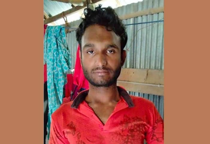 ৪ দিন ধরে নেচে-গেয়ে যাচ্ছেন রিপন, চলে গেছেন স্ত্রীও