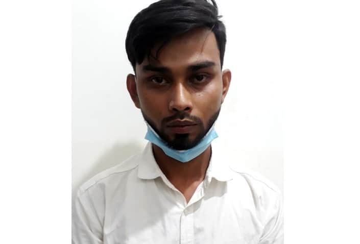 ফেসবুকে প্রেম করে একে একে ৩ বিয়ে, চতুর্থ ‘নারী’র কাছে এসে দেখলেন পুলিশ!