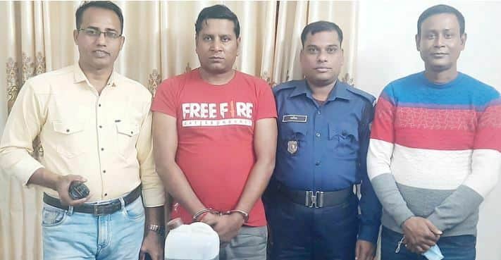 সান্তাহারে মাদকচক্রের সদস্য গ্রেফতার