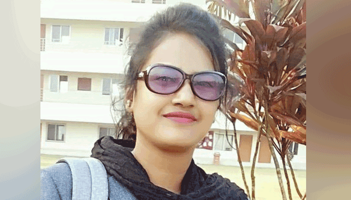 ফেসবুকে প্রধানমন্ত্রীকে নিয়ে কটূক্তি, নারী গ্রেফতার