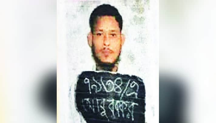 নিজের তৈরি মই বেয়ে পালান সিদ্দিক, বিলম্ব করেছে কারা কর্তৃপক্ষ