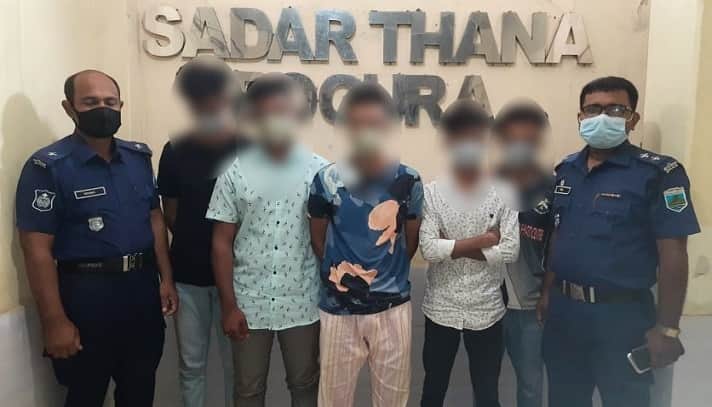 জাতীয় সংগীতের অবমাননা করে টিকটিক ভিডিও, আটক ৫