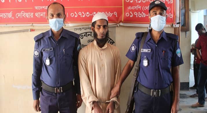 কুরআনের ভয় দেখিয়ে শিশুকে বলৎকার করেন মাদ্রাসা শিক্ষক