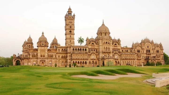 লক্ষ্মী বিলাস প্রাসাদ