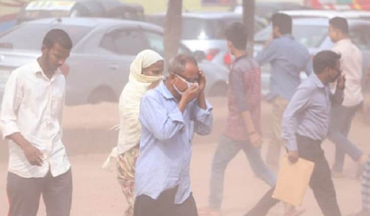 বায়ুদূষণে ফের শীর্ষে ঢাকা
