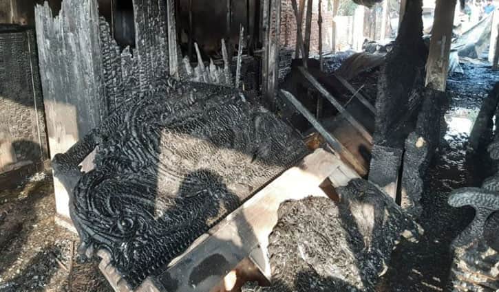 গাজীপুরে আগুনে পুড়ল ফার্নিচারের দোকান ও গুদাম