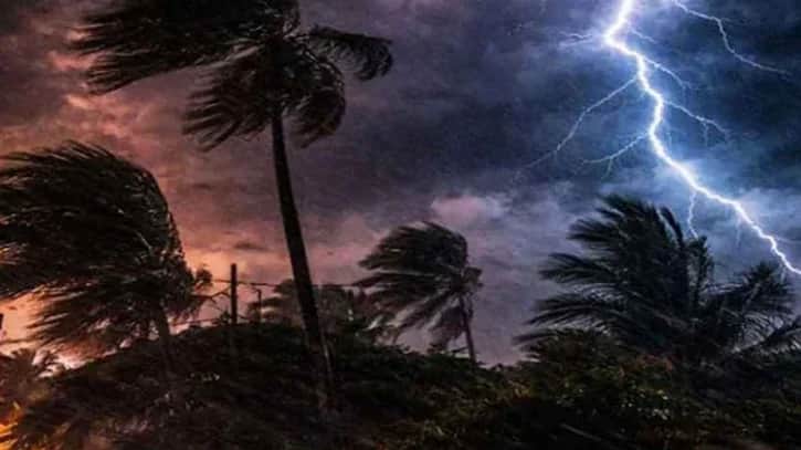 বজ্রঝড়ের আশঙ্কা