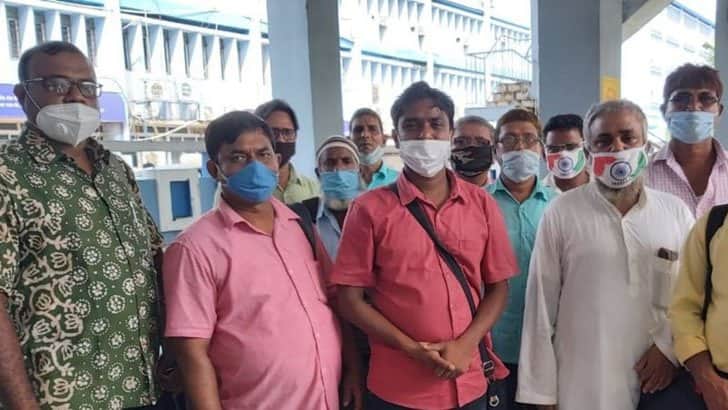 পশ্চিমবঙ্গে হোটেল থেকে তাড়িয়ে দেয়া হলো মাদ্রাসাশিক্ষকদের