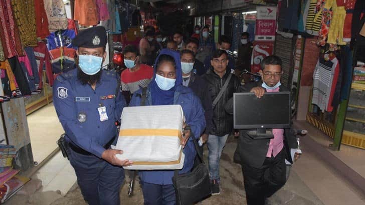 ফটোকপির দোকানে সরকারি দপ্তরের জাল কাগজপত্র তৈরি!
