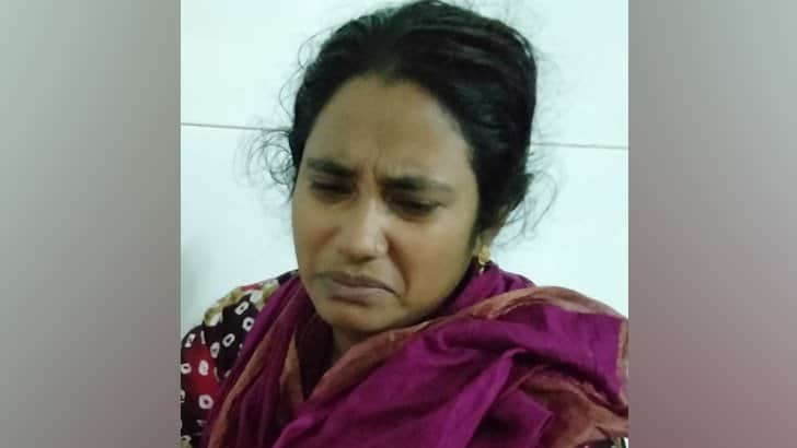পরকীয়া প্রেমের টানে একে একে ঘর ছাড়লেন তিন নারী ইউপি সদস্য
