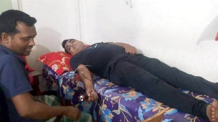 প্রসূতি মাকে রক্ত দিয়ে জীবন বাঁচালেন পুলিশ সদস্যরা