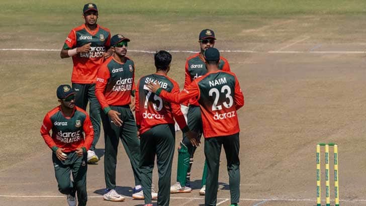 ডু অর ডাই ম্যাচে টস হেরে ফিল্ডিংয়ে বাংলাদেশ