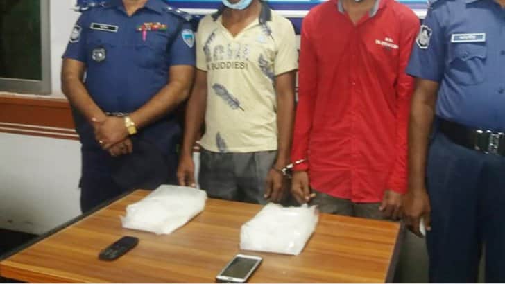 পিকআপের এয়ারকুলারে ১০ কোটি টাকার আইস