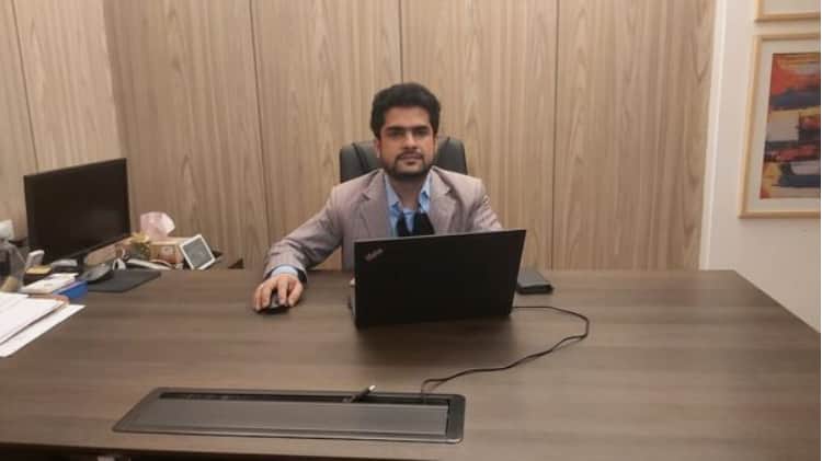 ছাত্রজীবনে ৭ লাখ টাকা আর ১৫ জন কর্মী নিয়ে শুরু, এখন প্রতিষ্ঠানে ২০০ কর্মী
