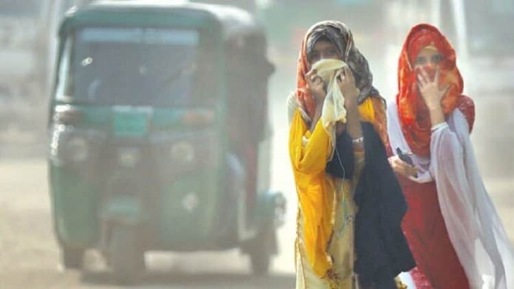 বায়ুদূষণে শীর্ষে ঢাকা
