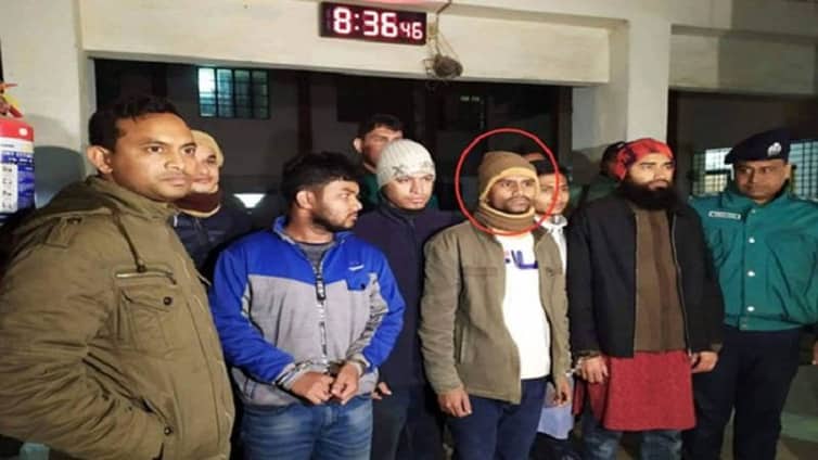 শিবিরের চাঁদার রশিদ ও পোস্টারসহ ছাত্রলীগ নেতা আটক