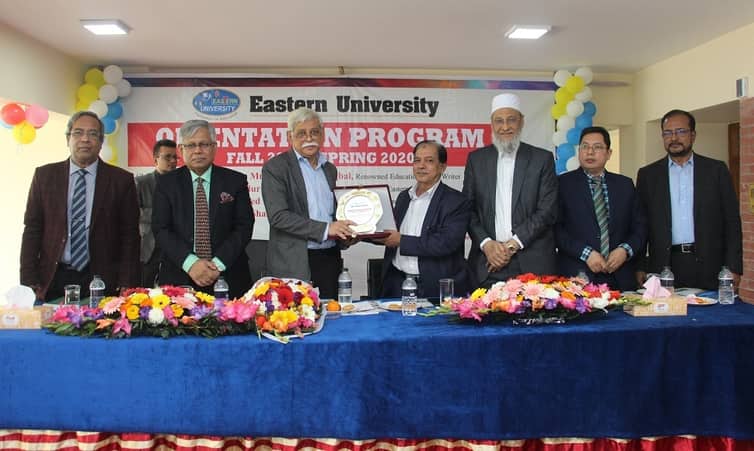 ইস্টার্ন ইউনিভার্সিটিতে নবীনবরণ অনুষ্ঠিত