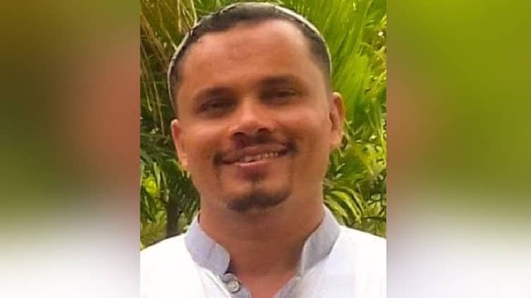 ইউপি সদস্যকে জুতাপেটা করলেন বিধবা নারী