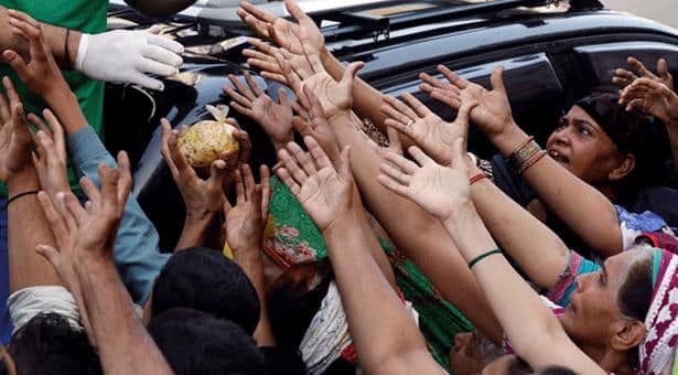 ‘দারিদ্রের মুখে পড়বে আরও ১৭ কোটি মানুষ’