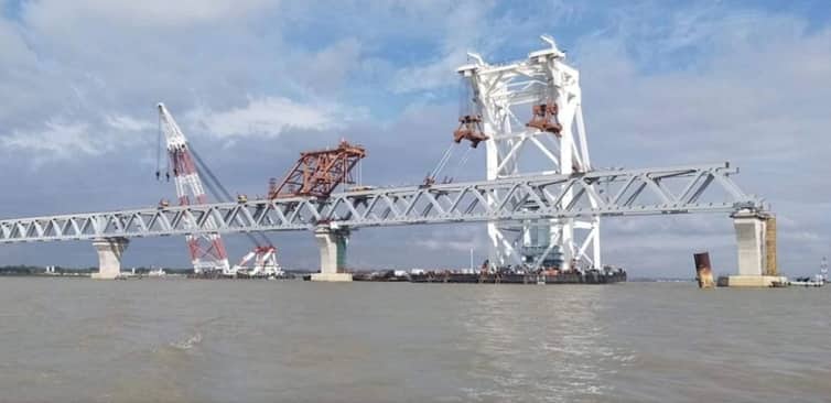পদ্মা সেতুর ৬ কিলোমিটার এখন দৃশ্যমান