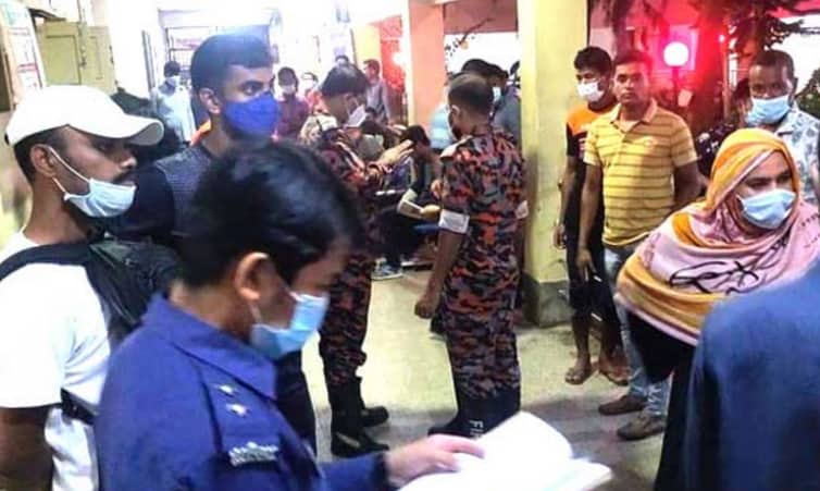 বাস পাহাড়ে আটকে প্রাণে বাঁচলো ৩০ বিশ্ববিদ্যালয় শিক্ষার্থী