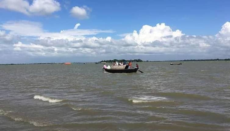 বরযাত্রীর ট্রলারডুবি, নববধূসহ ৭ জনের মরদেহ উদ্ধার