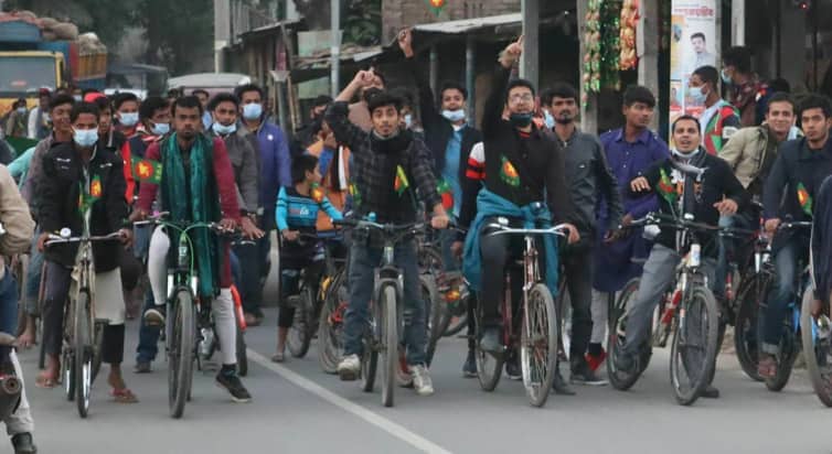 নীলফামারীর কিশোরগঞ্জে ‘বিজয় সাইকেল র্যালি’ অনুষ্ঠিত