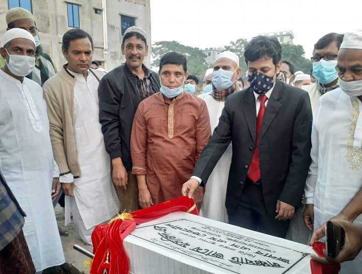 মানিকগঞ্জে লঞ্চঘাট জামে মসজিদের ভিত্তি প্রস্তর স্থাপন