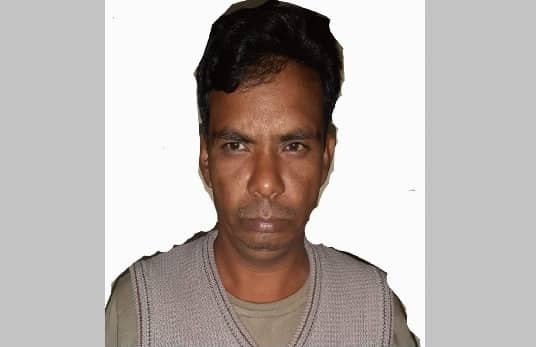 সহকর্মীর সঙ্গে প্রেমে মগ্ন শিক্ষক, অতঃপর গ্রেপ্তার