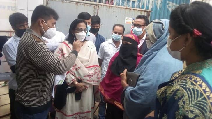 রোগী সেজে হাসপাতালে এসিল্যান্ড!