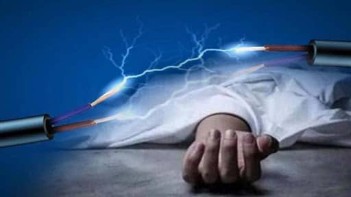 হাটহাজারীতে বৈদ্যুতিক তারের ফাঁদে পড়ে দুজনের মৃত্যু