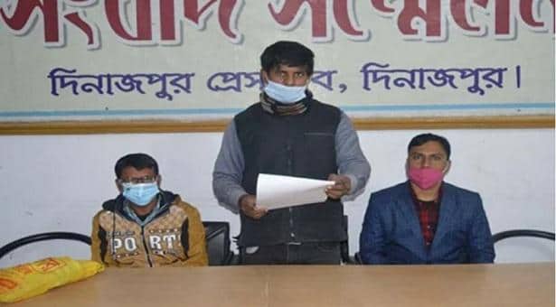 স্ত্রীর হাতে মার খেয়ে স্বামীর সংবাদ সম্মেলন