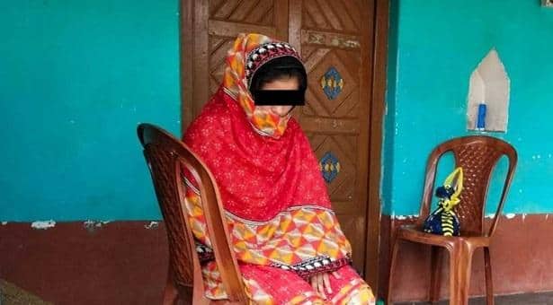 বহুবার শারীরিক সম্পর্ক অতঃপর অনশনে প্রেমিকা