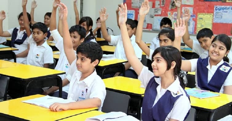 শিক্ষাপ্রতিষ্ঠান যে মাসে খুলতে চায় মন্ত্রণালয়
