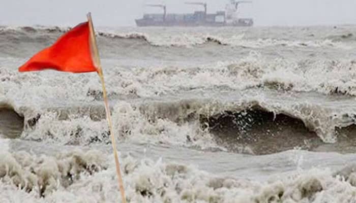 সাগরে লঘুচাপ, সমুদ্র বন্দরসমূহে ৩ নম্বর সতর্ক সংকেত