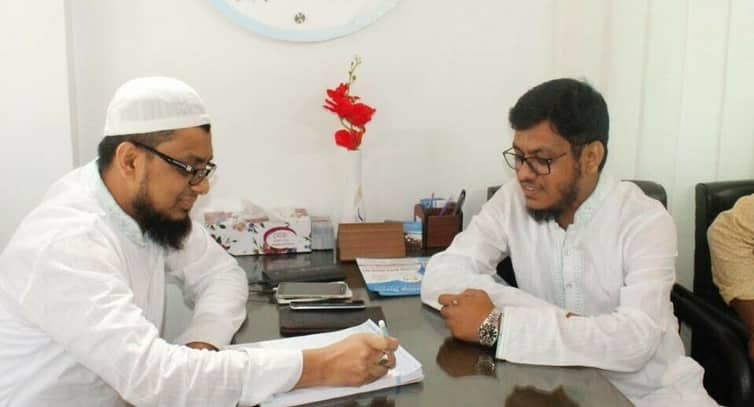 চট্টগ্রামের একজন হৃদয়বান দন্ত চিকিৎসকের কথা