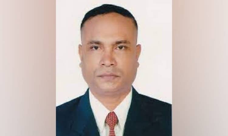 চিকিৎসককে জরিমানা করা সেই ইউএনও প্রত্যাহার