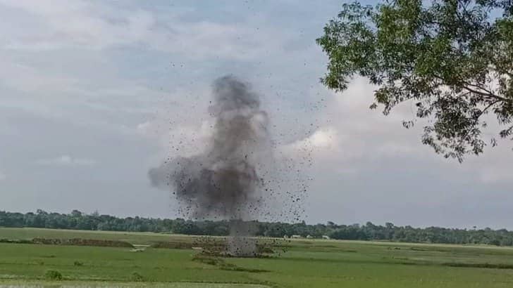 পাকিস্তানি আর্টিলারি শেল ধ্বংস
