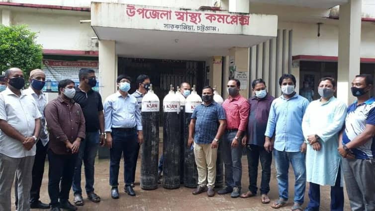 সাতকানিয়া স্বাস্থ্যকেন্দ্রে অক্সিজেন দিল কেএসআরএম