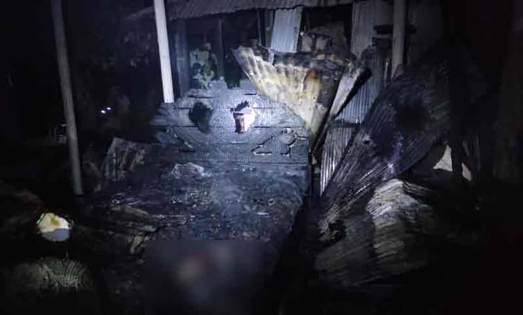 আগুনে পুড়ে প্রাণ গেল শেকলবন্দি কলেজছাত্র আলাউদ্দিন