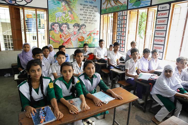 যেসব নিয়ম মেনে দেশে শিক্ষা প্রতিষ্ঠান খুলছে