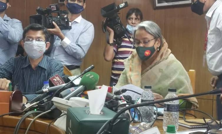 পিছিয়ে যাচ্ছে ২০২২ সালের এসএসসি পরীক্ষা : শিক্ষামন্ত্রী