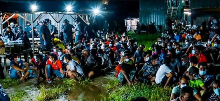 বৈধ কাগজ না থাকায় ৯৬ বাংলাদেশি মালয়েশিয়ায় আটক