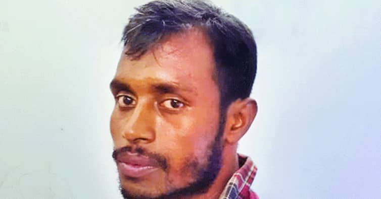 পূজামণ্ডপে কোরআন: কুমিল্লা জেলা পুলিশের হেফাজতে সেই ইকবাল