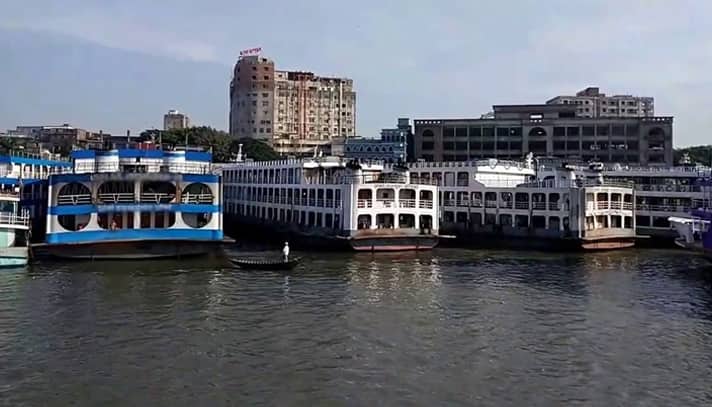 লঞ্চ দেরিতে ফেরায় বিসিএস দিতে পারল না শতাধিক পরীক্ষার্থী