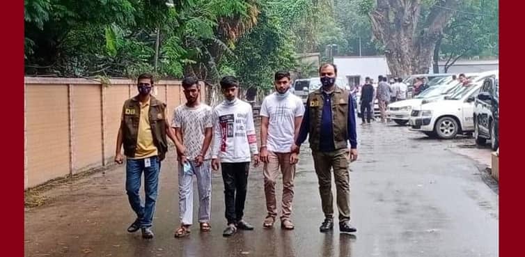 প্রশ্নপত্র পেতে চাইলে দিতে হতো ৫ হাজার টাকা!